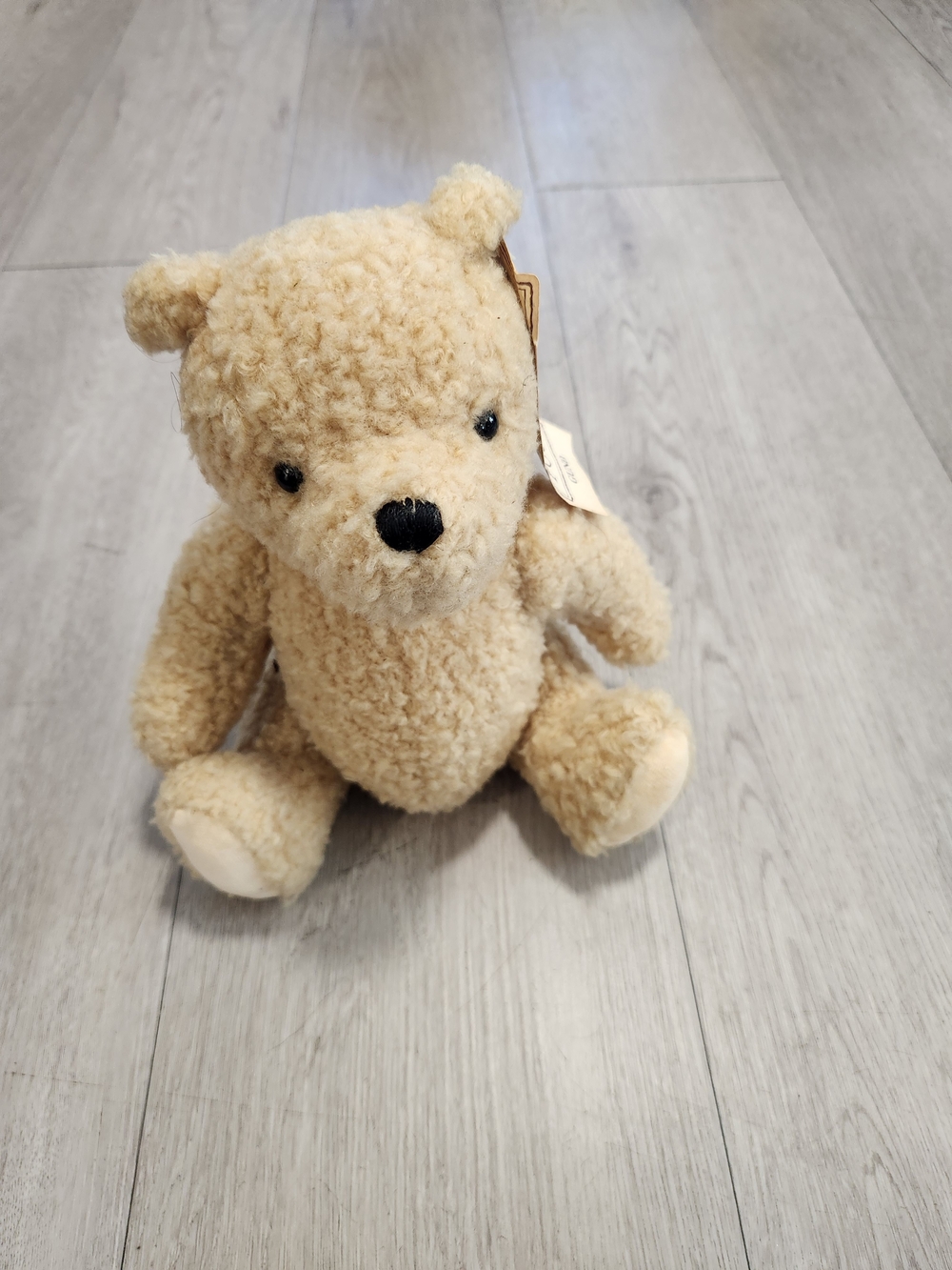 Vintage Gund Classic Winnie The Pooh Plush Bear NWT 9” Sherpa Curly Tan